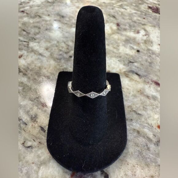 NEW Wavy Milgrain Pattern an Antique Jewelry Technique Elegant Silver Ring 6 - Picture 1 of 5